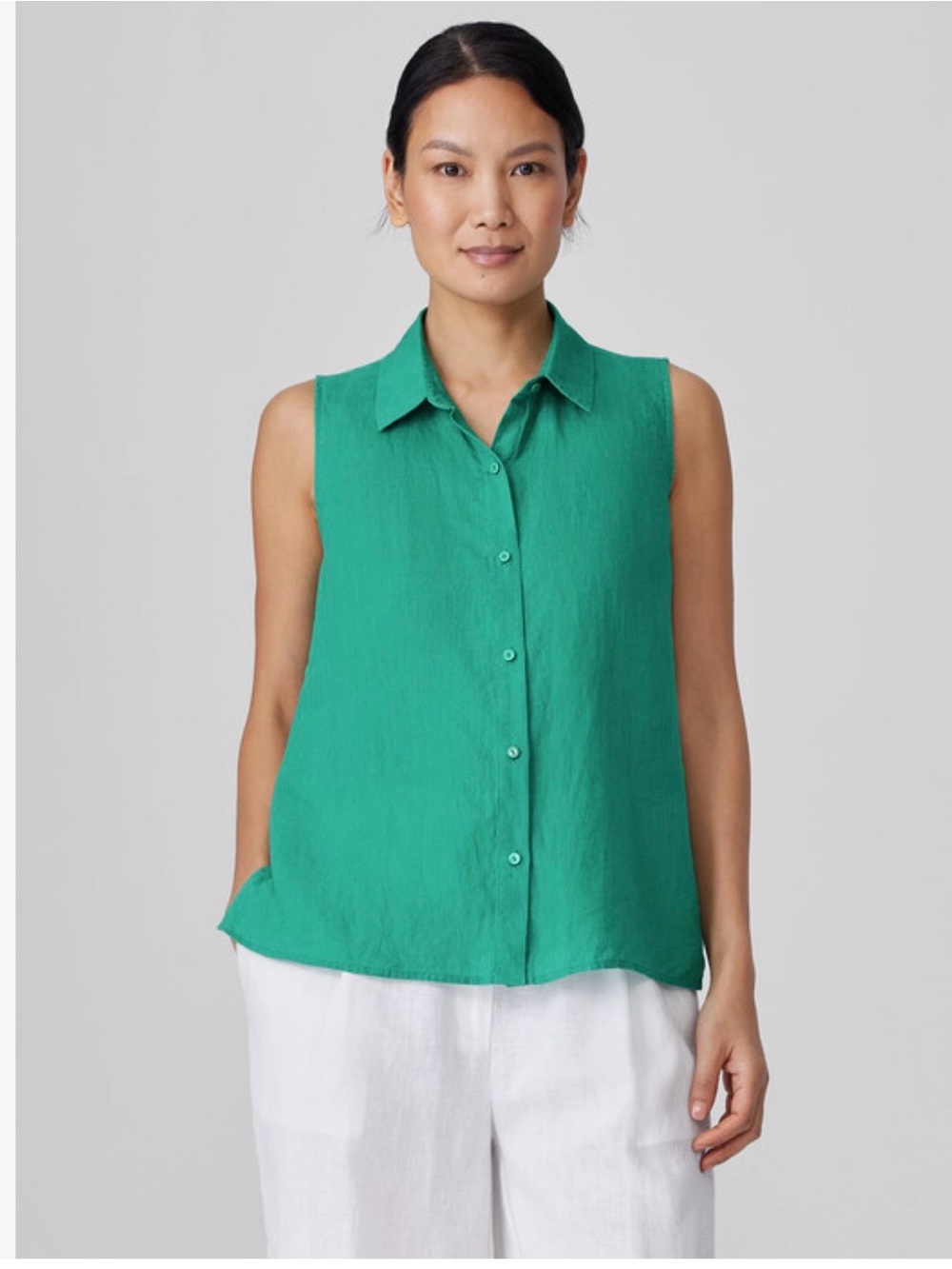 Eileen Fisher 100% organic cotton Sleeveless Button Collared Top retailed $225